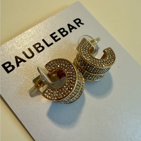 NWT! Baublebar Kaitlyn Hoop Earrings​​ - Picture 3 of 5